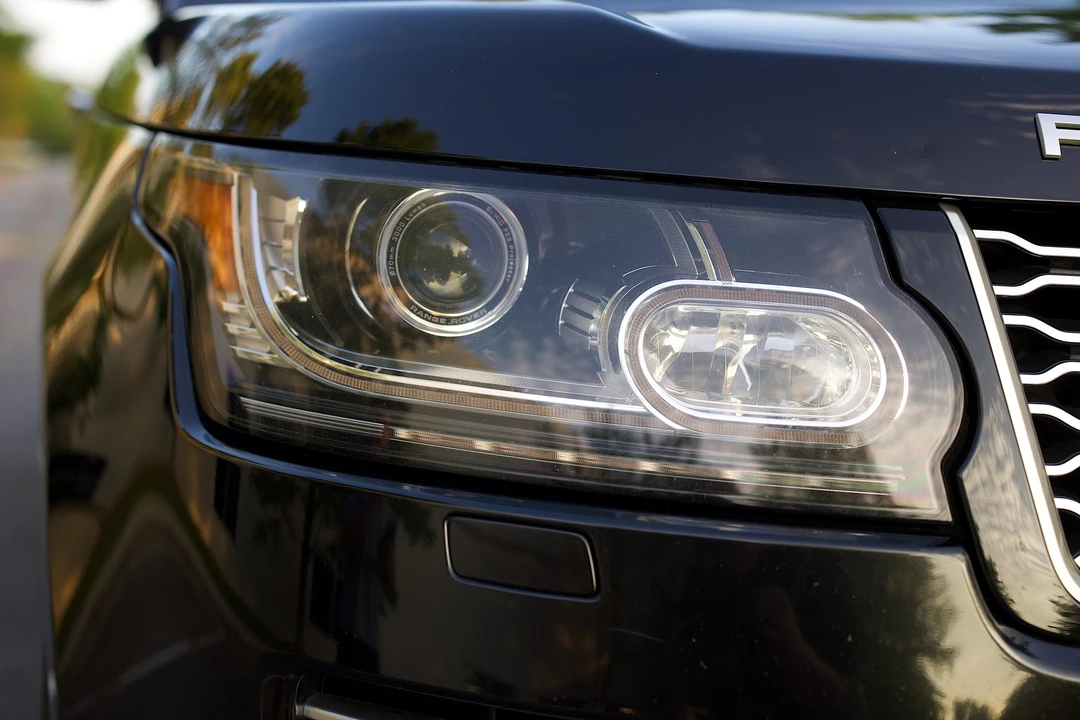 2014 Land Rover Range Rover L405 - Image 9 of 31