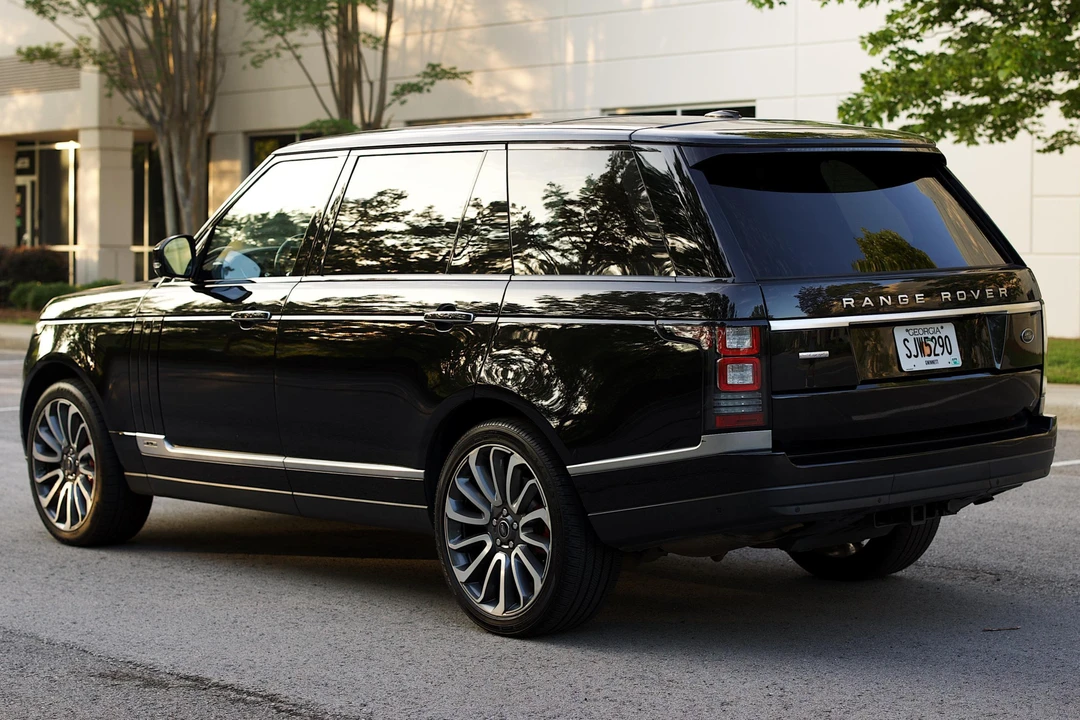 2014 Land Rover Range Rover L405 - Image 4 of 31