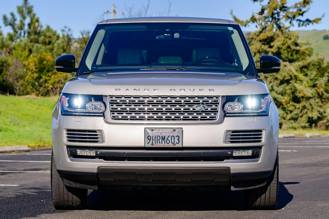 2014 Land Rover Range Rover L405 - Image 2 of 31