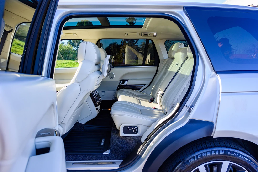 2014 Land Rover Range Rover L405 - Image 28 of 31