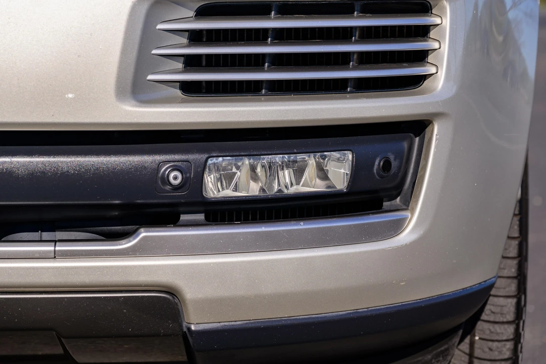 2014 Land Rover Range Rover L405 - Image 13 of 31