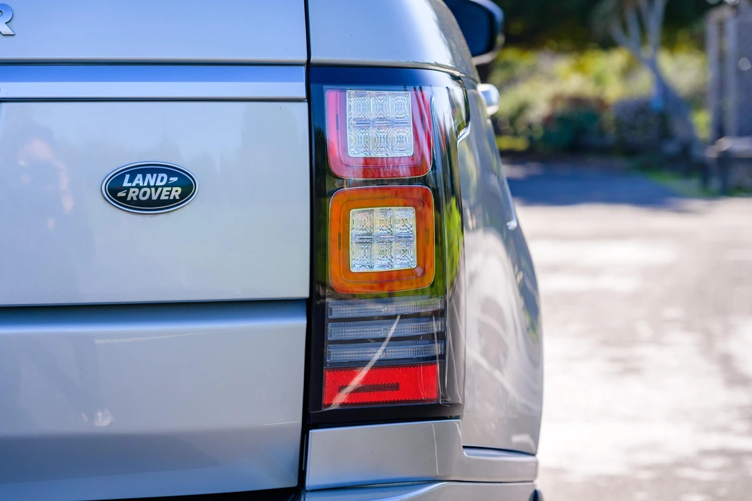 2014 Land Rover Range Rover L405 - Image 15 of 31