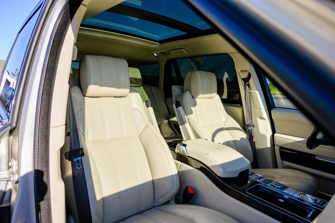 2014 Land Rover Range Rover L405 - Image 27 of 31