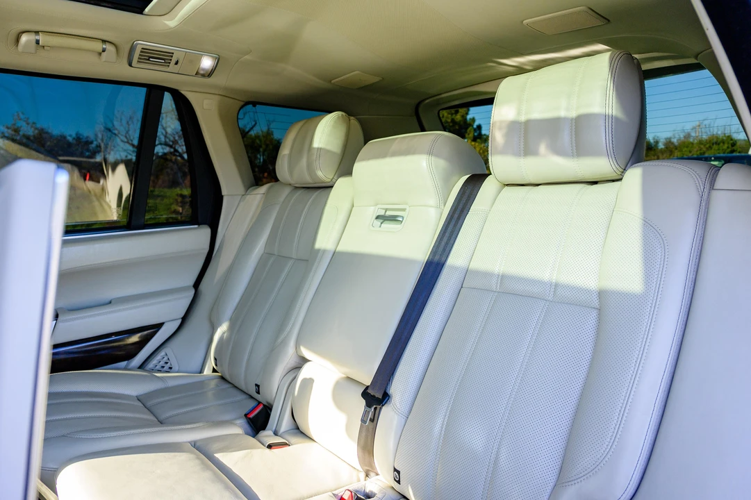 2014 Land Rover Range Rover L405 - Image 29 of 31