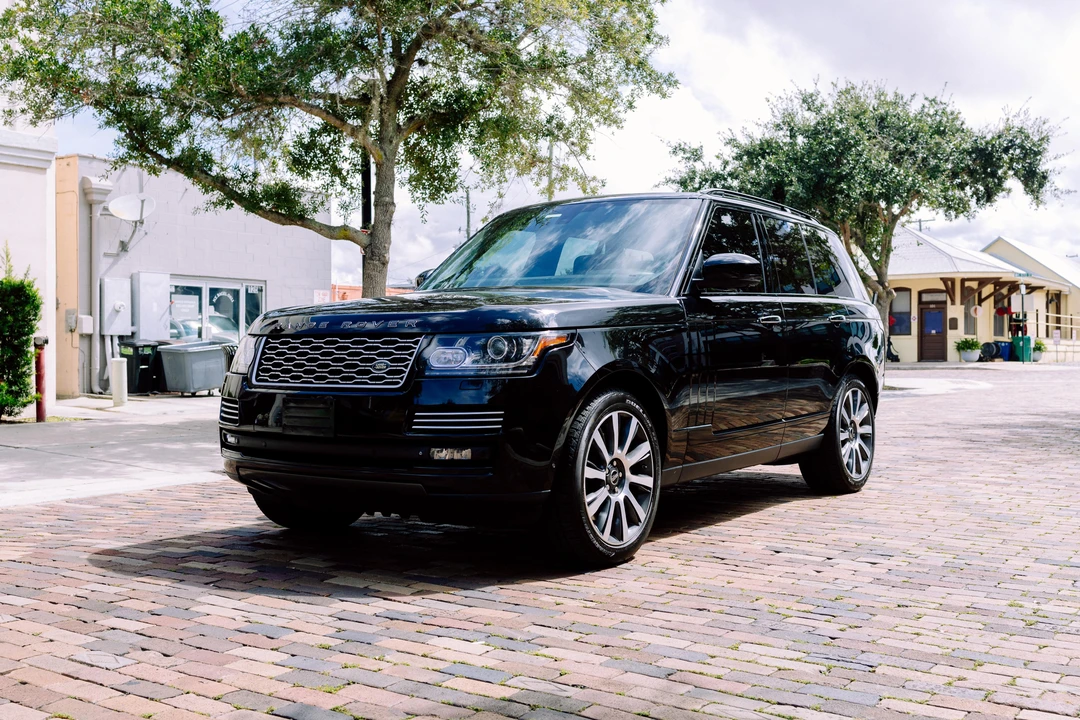 2014 Land Rover Range Rover L405 - Image 7 of 31