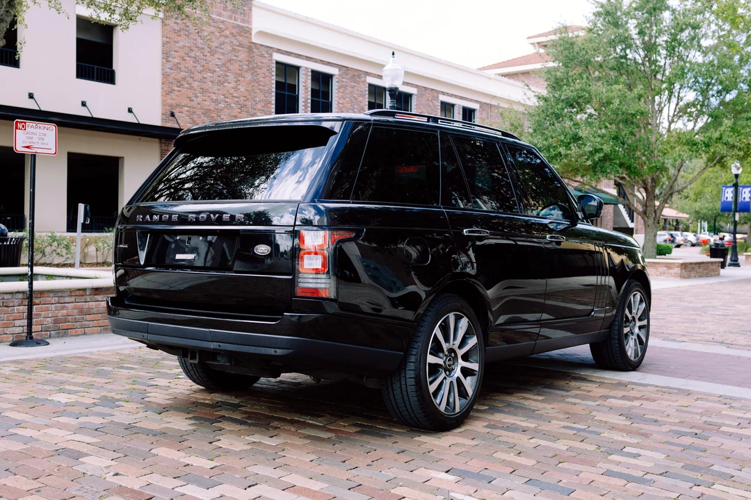 2014 Land Rover Range Rover L405 - Image 9 of 31