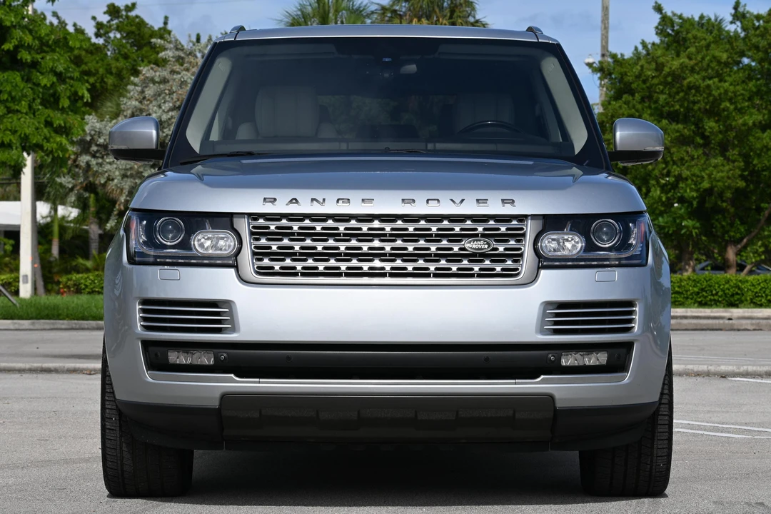 2014 Land Rover Range Rover L405 - Image 2 of 31