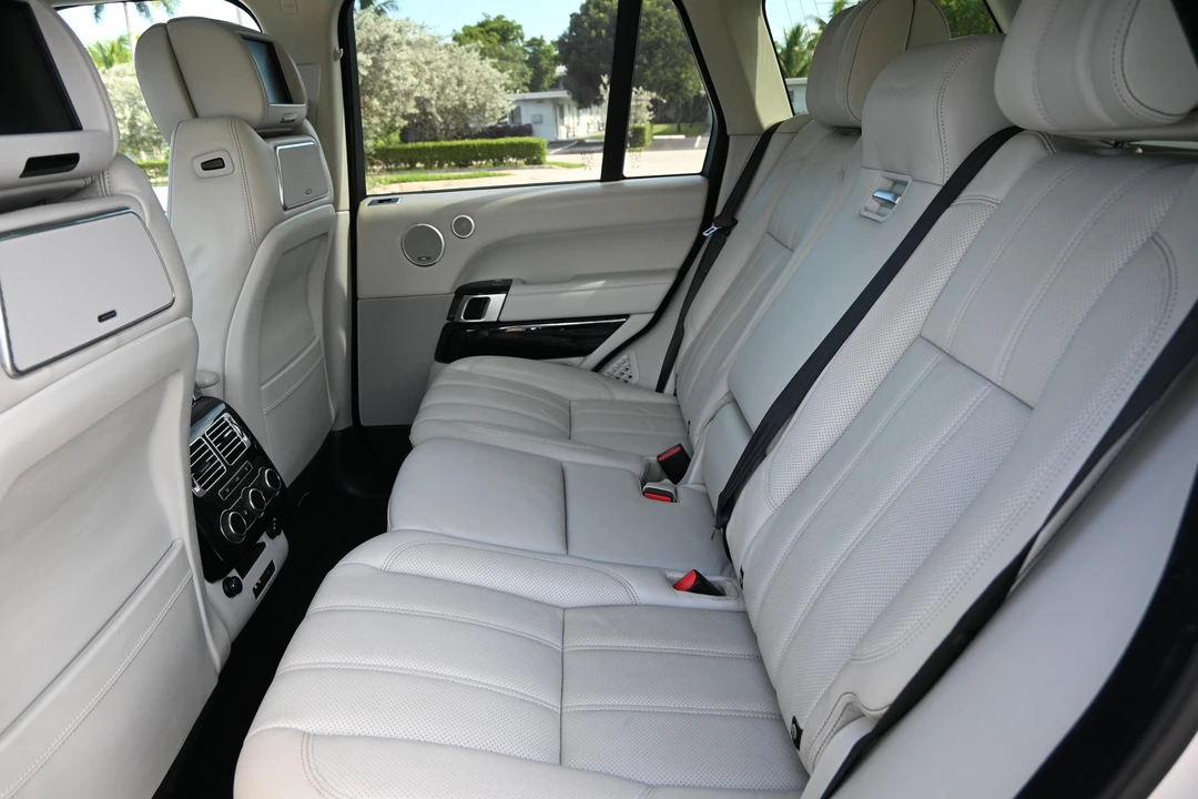 2014 Land Rover Range Rover L405 - Image 20 of 31