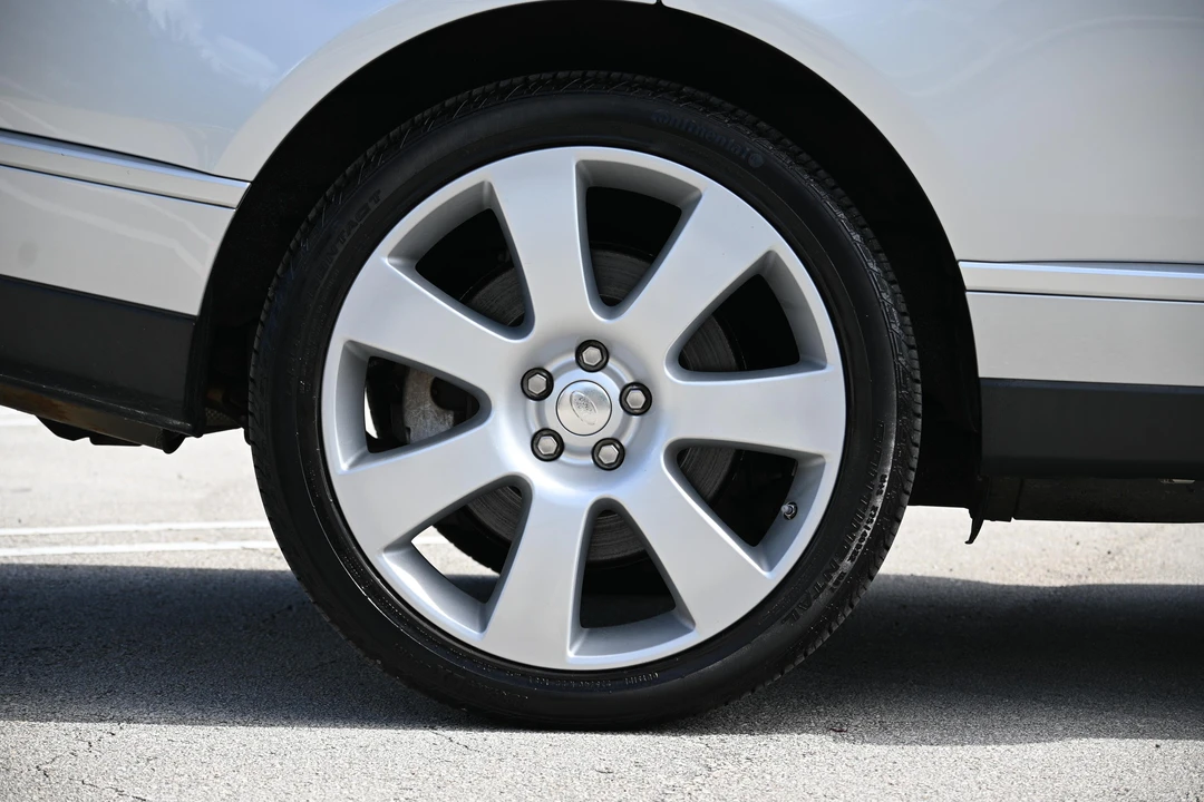 2014 Land Rover Range Rover L405 - Image 16 of 31