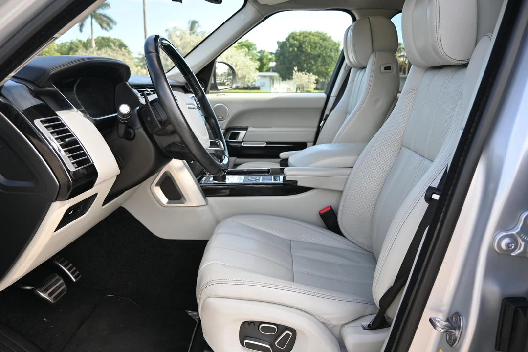 2014 Land Rover Range Rover L405 - Image 19 of 31