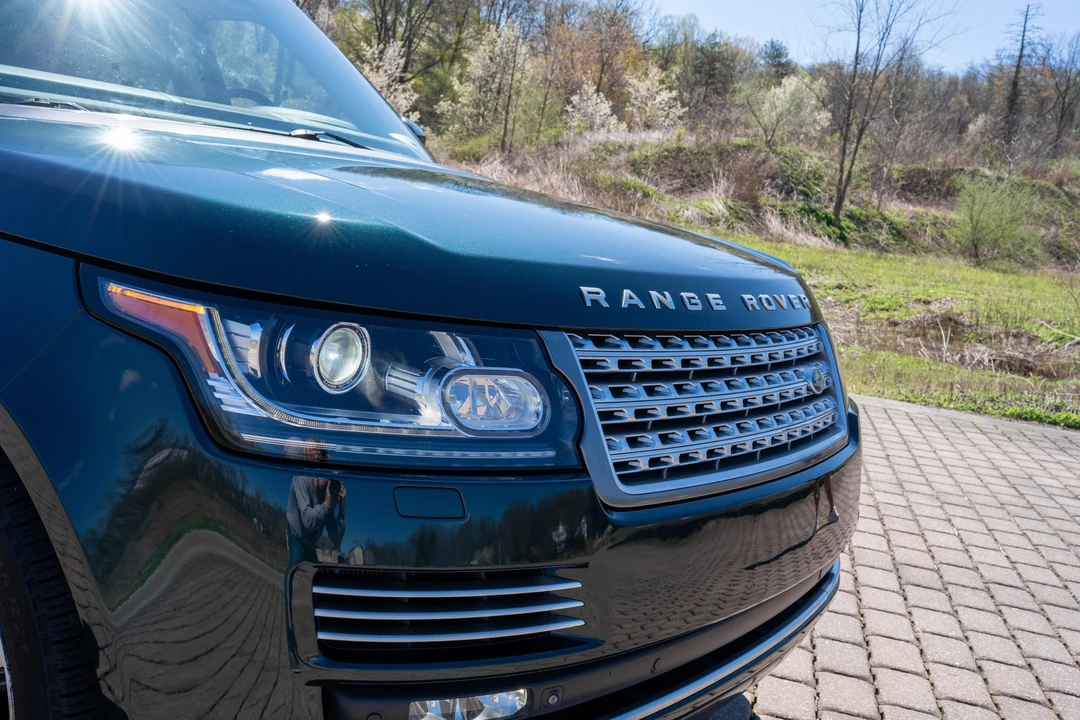 2014 Land Rover Range Rover L405 - Image 16 of 31