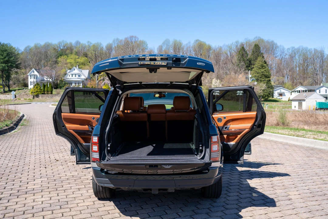 2014 Land Rover Range Rover L405 - Image 13 of 31
