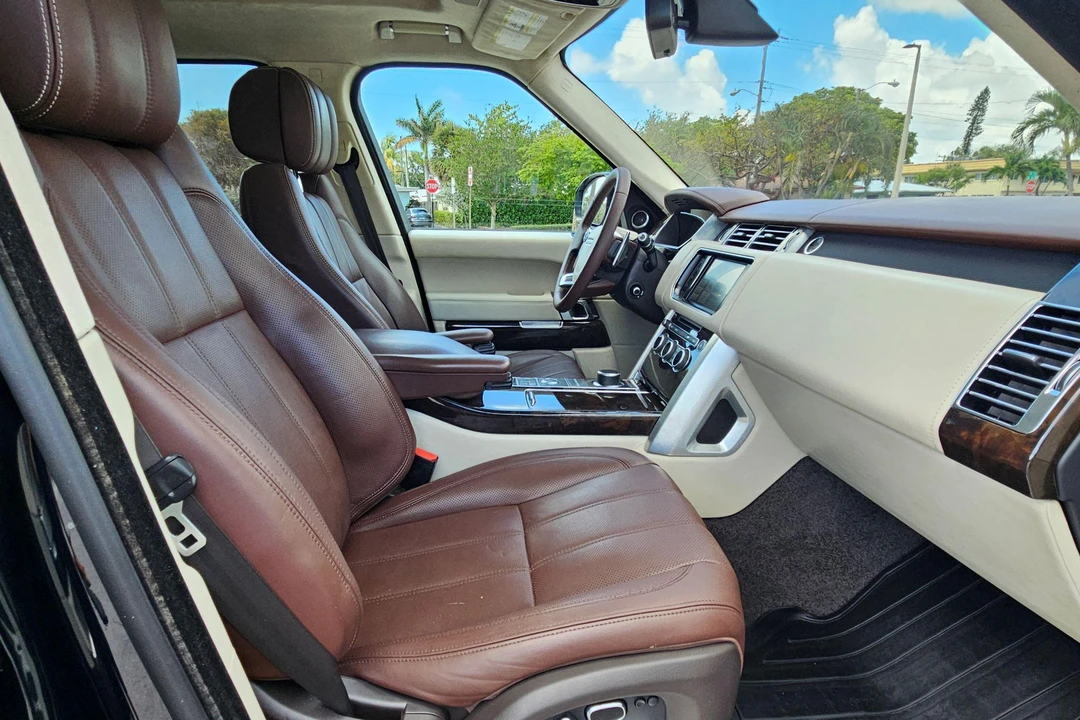 2014 Land Rover Range Rover L405 - Image 19 of 31