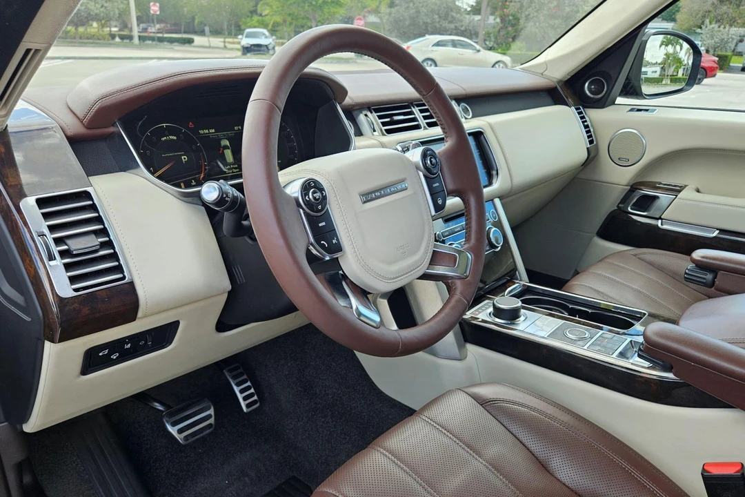 2014 Land Rover Range Rover L405 - Image 18 of 31