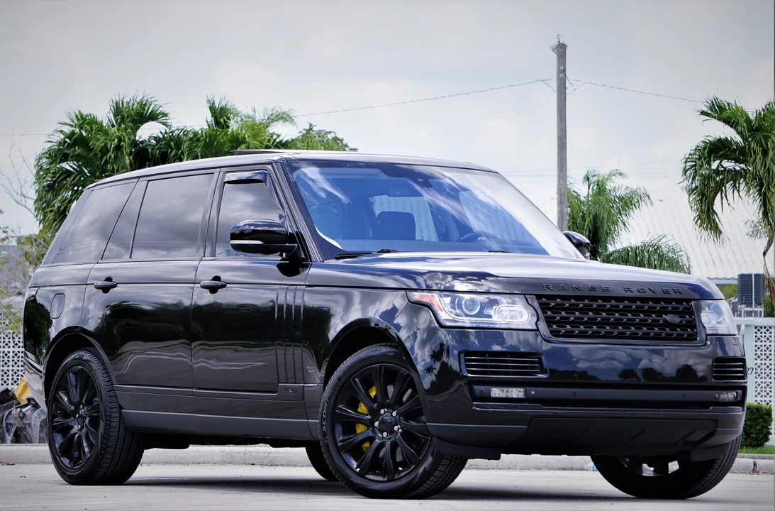 2014 Land Rover Range Rover L405 - Image 10 of 31