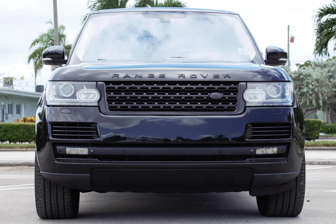 2014 Land Rover Range Rover L405 - Image 2 of 31