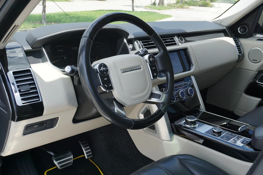 2014 Land Rover Range Rover L405 - Image 28 of 31