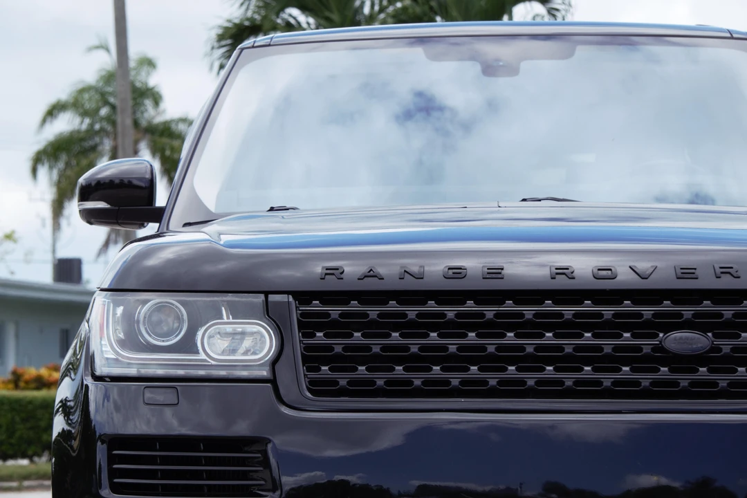 2014 Land Rover Range Rover L405 - Image 13 of 31