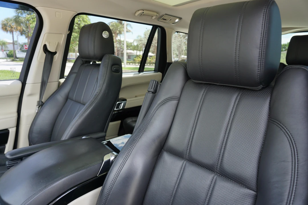 2014 Land Rover Range Rover L405 - Image 23 of 31