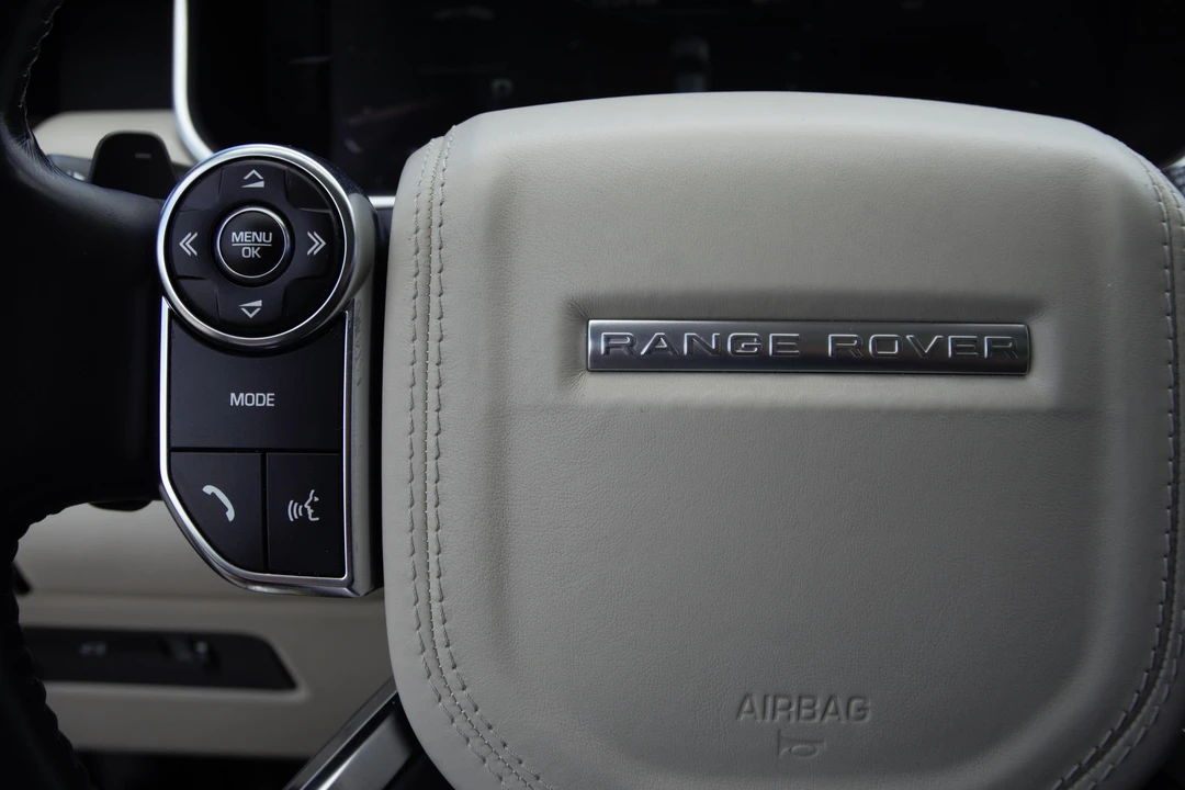 2014 Land Rover Range Rover L405 - Image 30 of 31