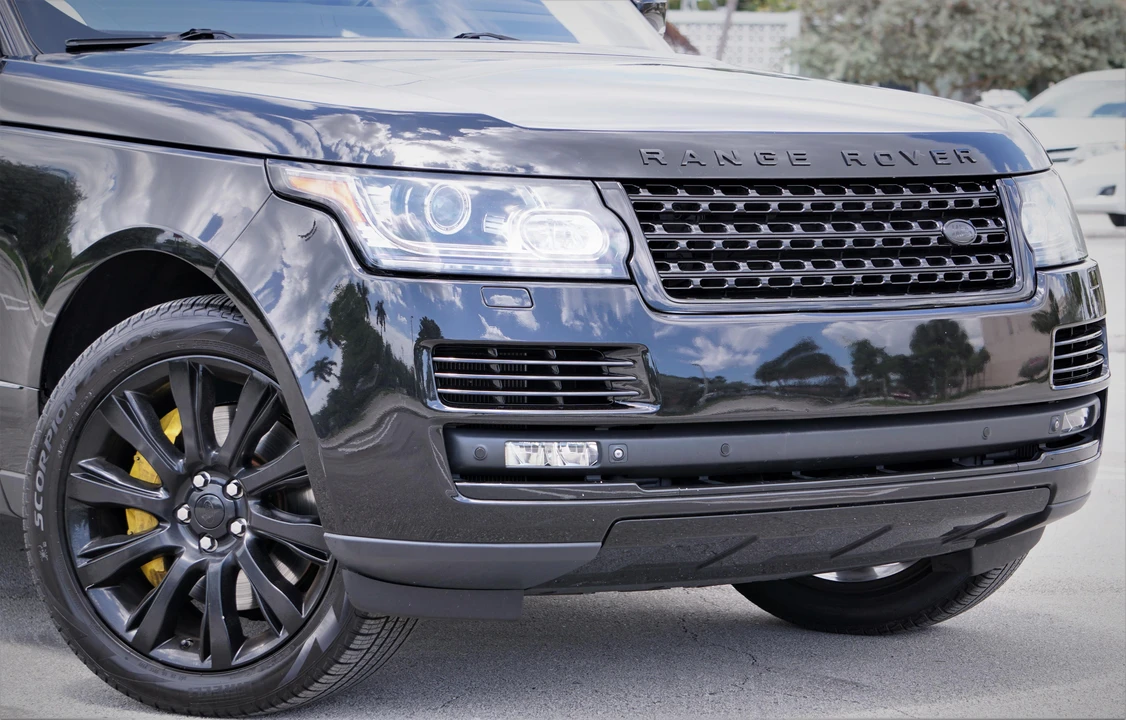2014 Land Rover Range Rover L405 - Image 12 of 31