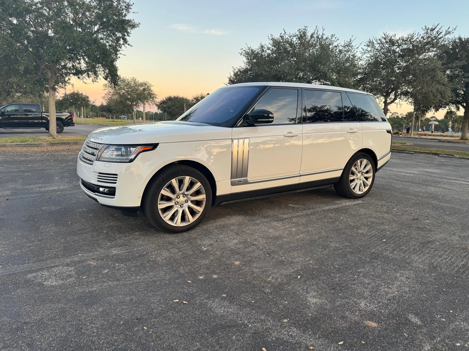 2014 Land Rover Range Rover L405 - Image 15 of 31