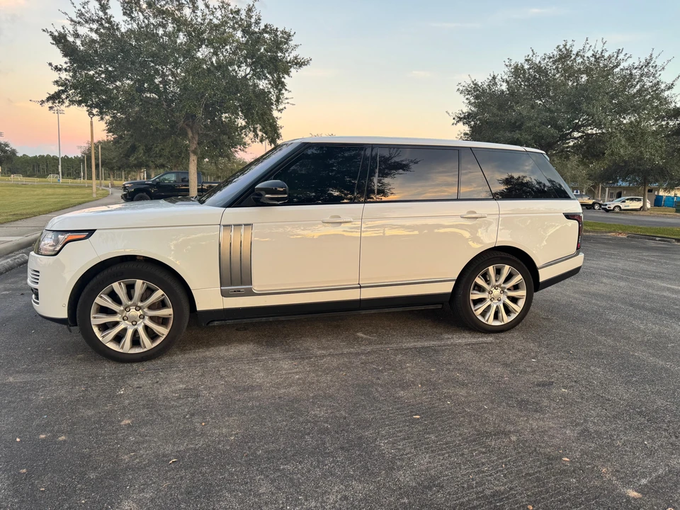 2014 Land Rover Range Rover L405 - Image 19 of 31