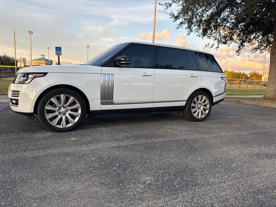 2014 Land Rover Range Rover L405 - Image 18 of 31