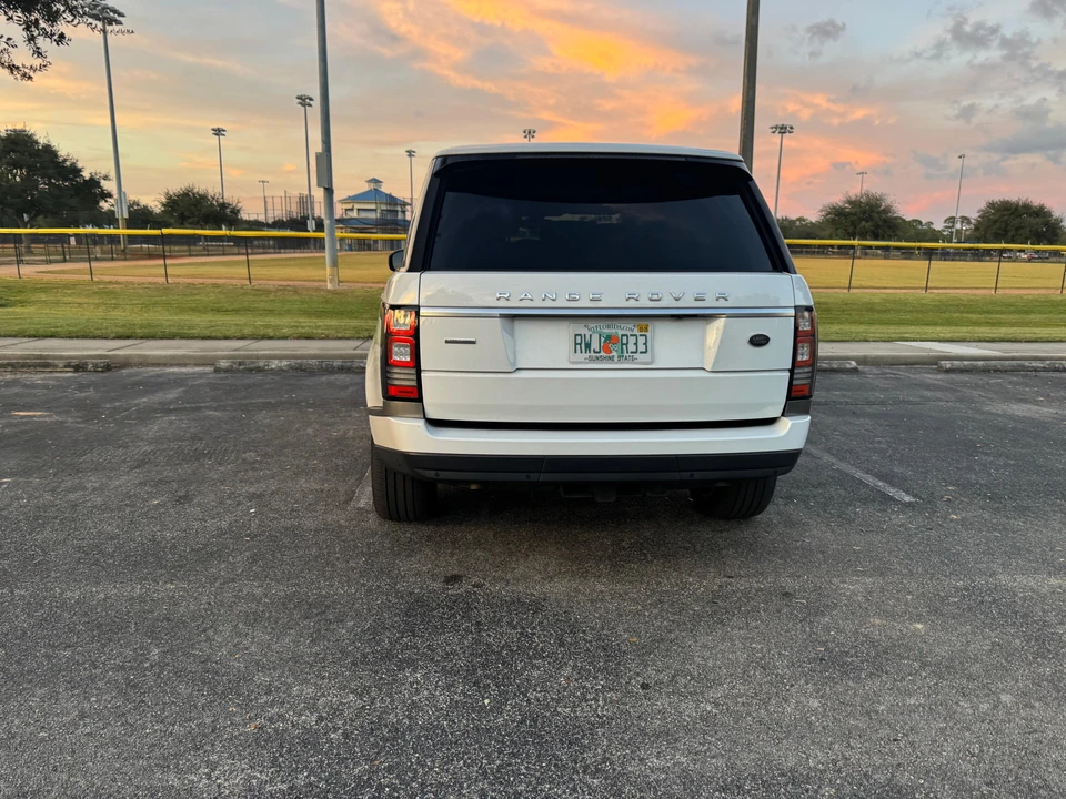 2014 Land Rover Range Rover L405 - Image 27 of 31