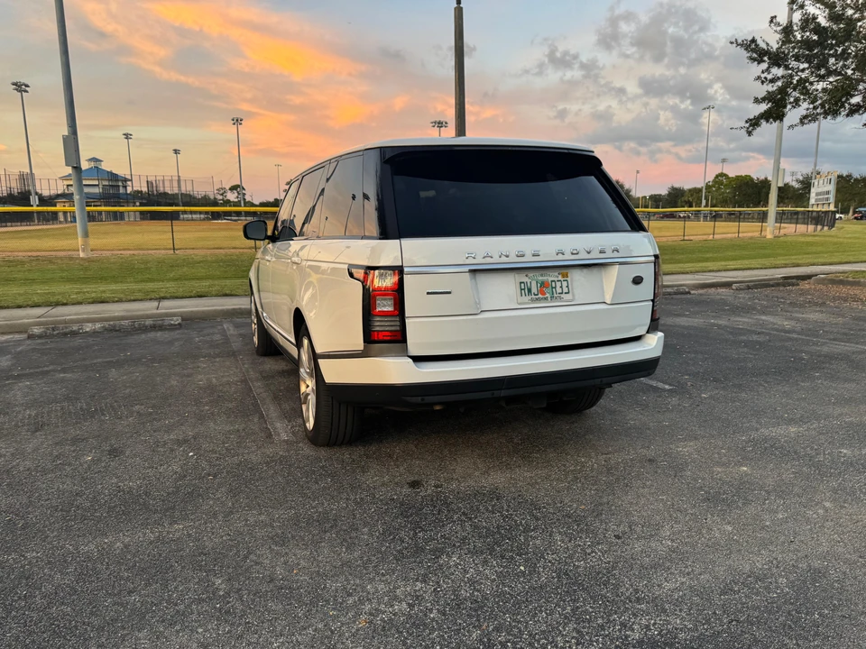 2014 Land Rover Range Rover L405 - Image 26 of 31
