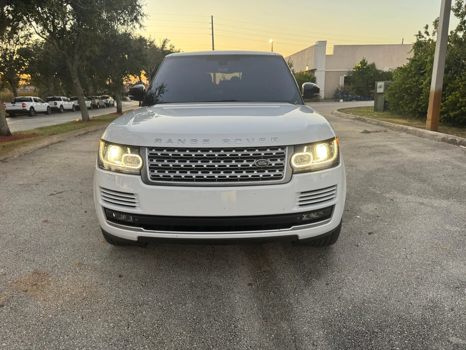 2014 Land Rover Range Rover L405 - Image 6 of 31