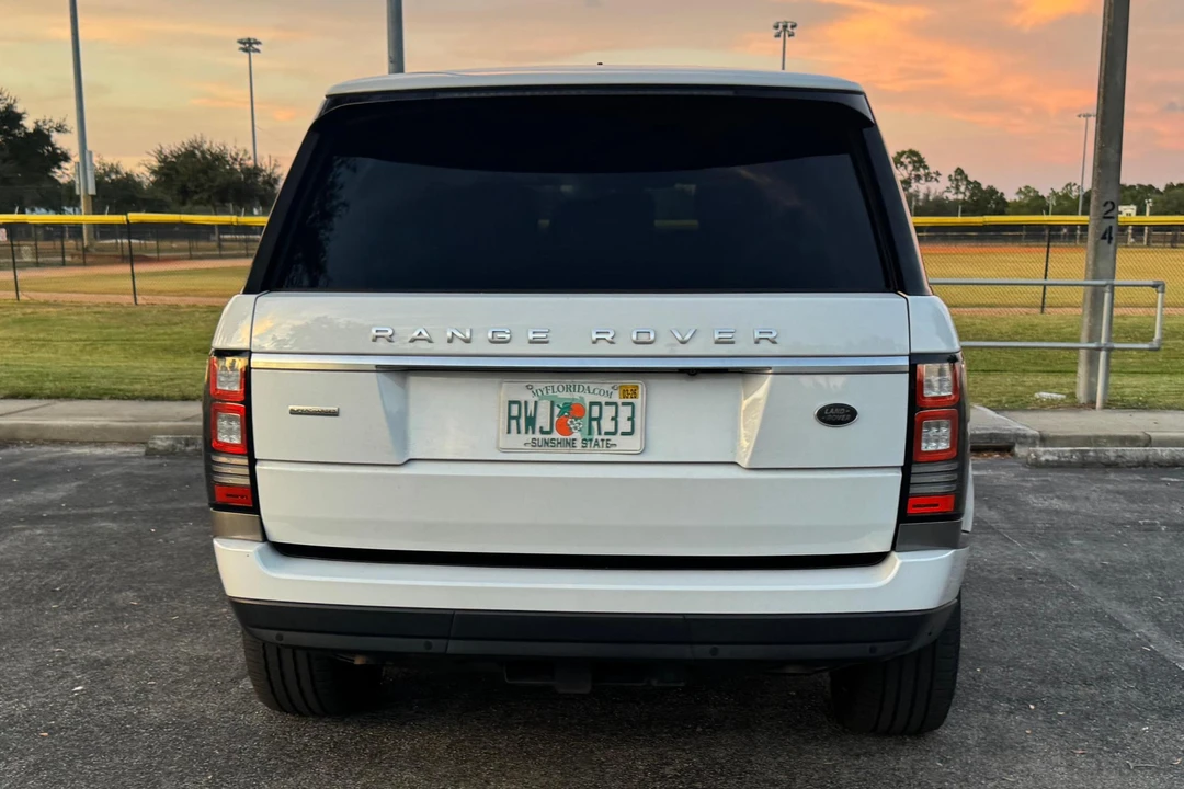 2014 Land Rover Range Rover L405 - Image 5 of 31