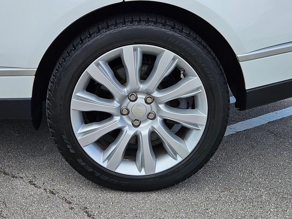 2014 Land Rover Range Rover L405 - Image 16 of 31