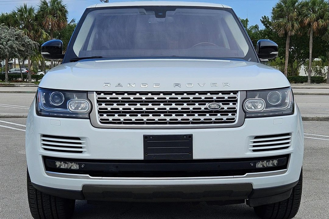 2014 Land Rover Range Rover L405 - Image 2 of 31