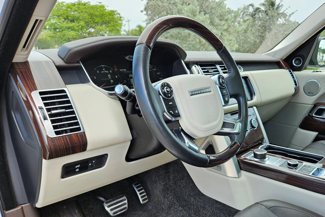 2014 Land Rover Range Rover L405 - Image 19 of 31