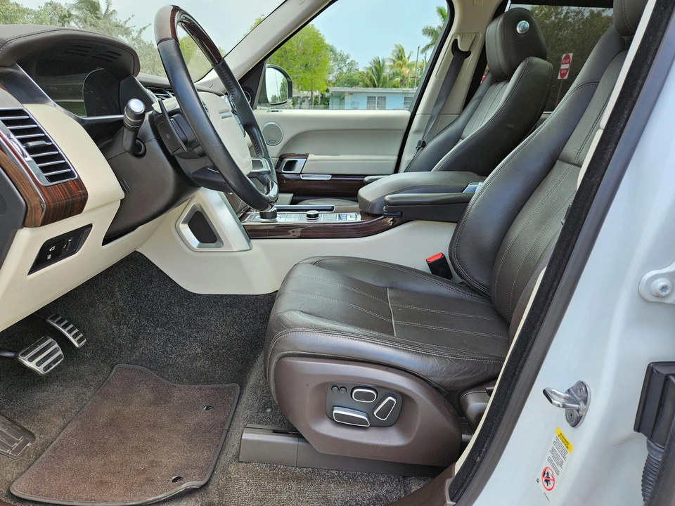 2014 Land Rover Range Rover L405 - Image 24 of 31