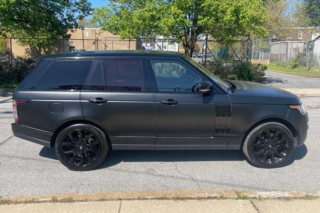 2014 Land Rover Range Rover L405 - Image 3 of 31