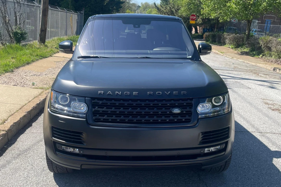 2014 Land Rover Range Rover L405 - Image 2 of 31