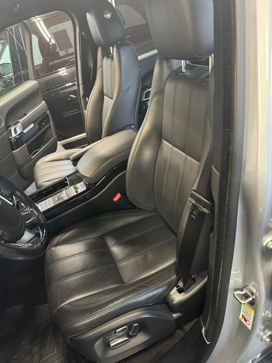 2014 Land Rover Range Rover L405 - Image 24 of 31