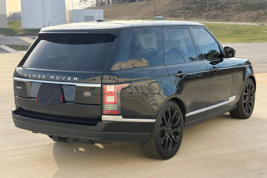2014 Land Rover Range Rover L405 - Image 4 of 31