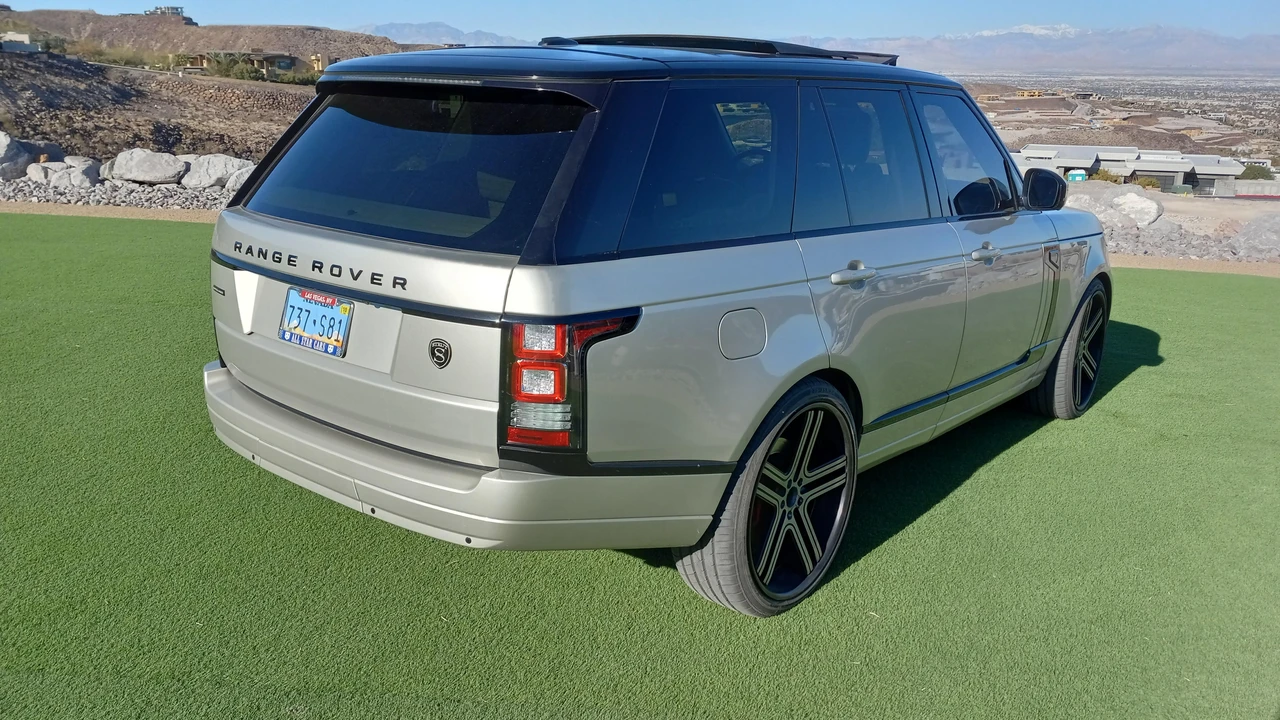 2014 Land Rover Range Rover L405 - Image 10 of 14