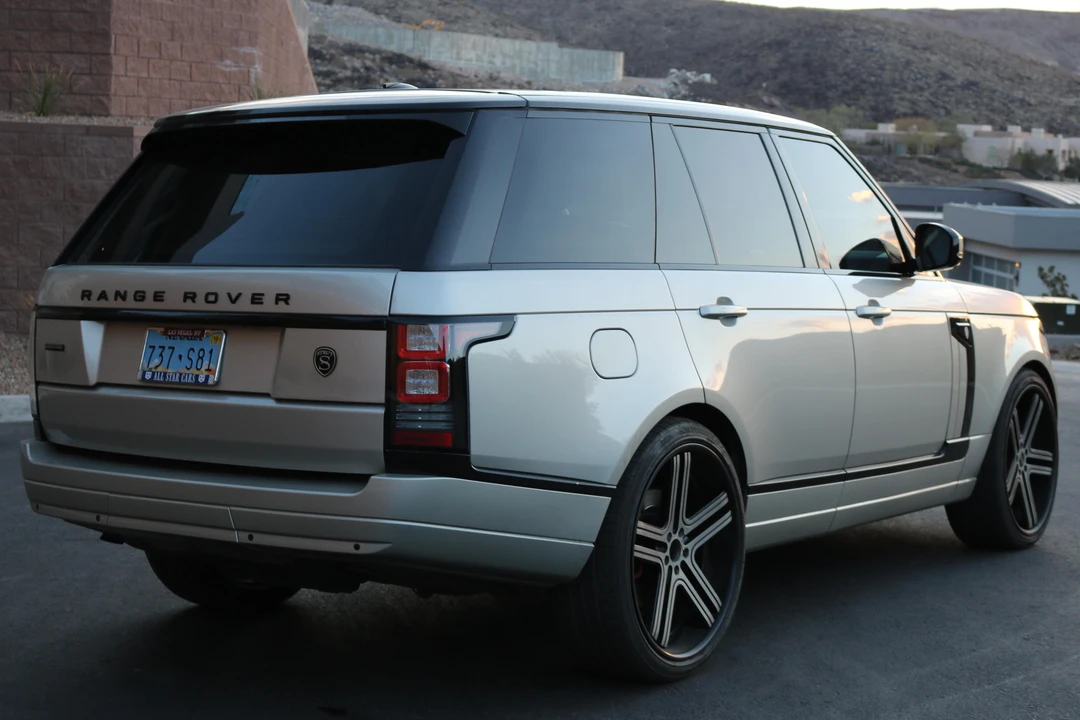 2014 Land Rover Range Rover L405 - Image 4 of 14