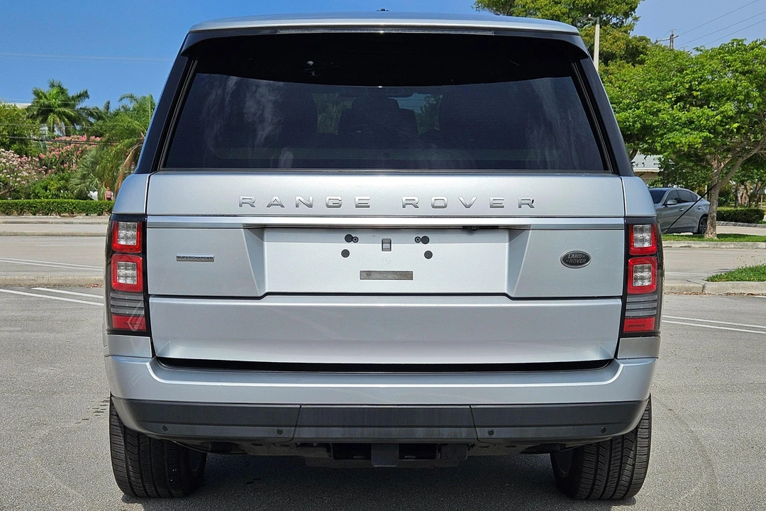 2014 Land Rover Range Rover L405 - Image 5 of 31