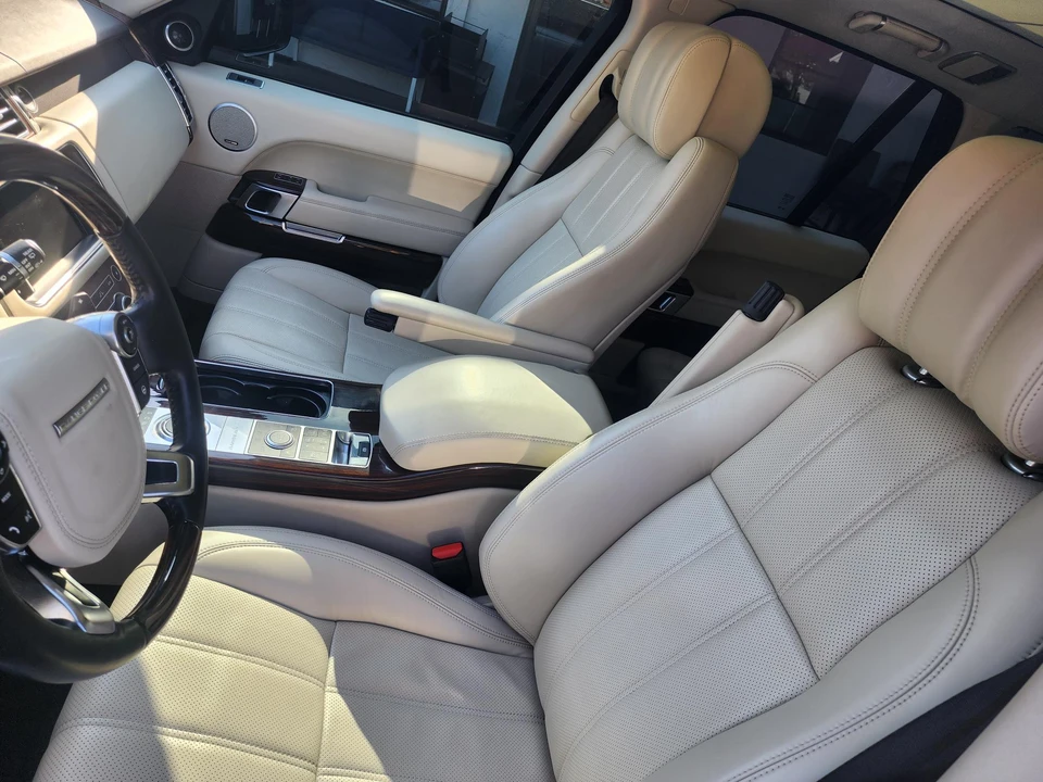 2014 Land Rover Range Rover L405 - Image 26 of 31