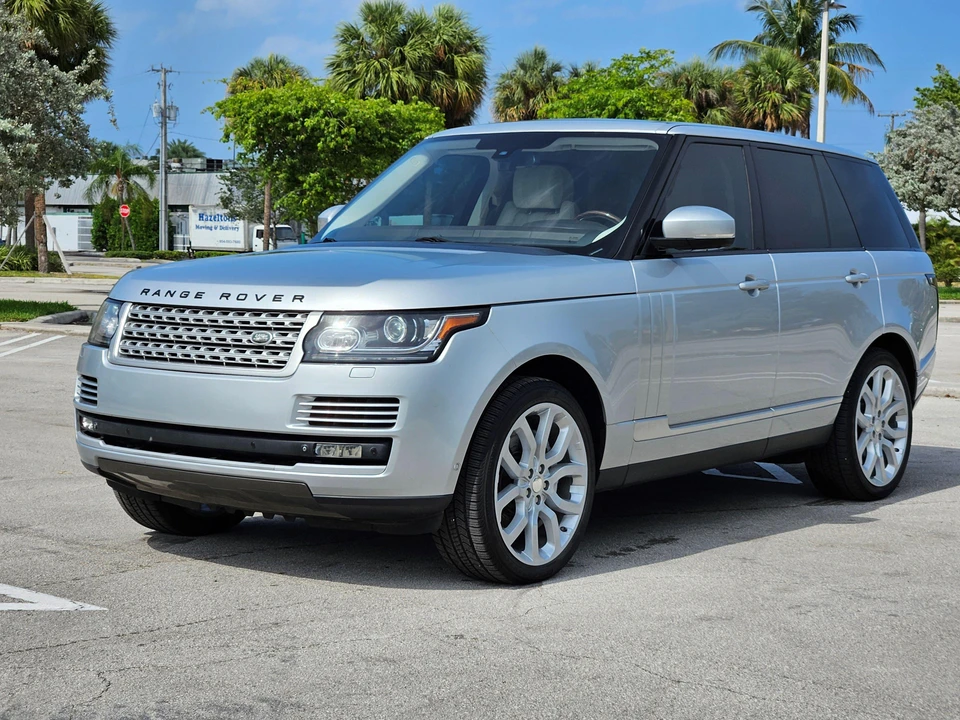 2014 Land Rover Range Rover L405 - Image 6 of 31