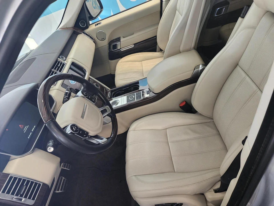 2014 Land Rover Range Rover L405 - Image 27 of 31