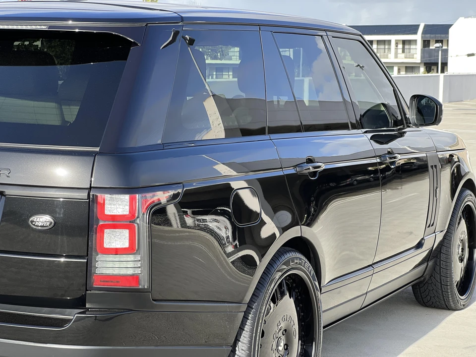 2014 Land Rover Range Rover L405 - Image 29 of 31