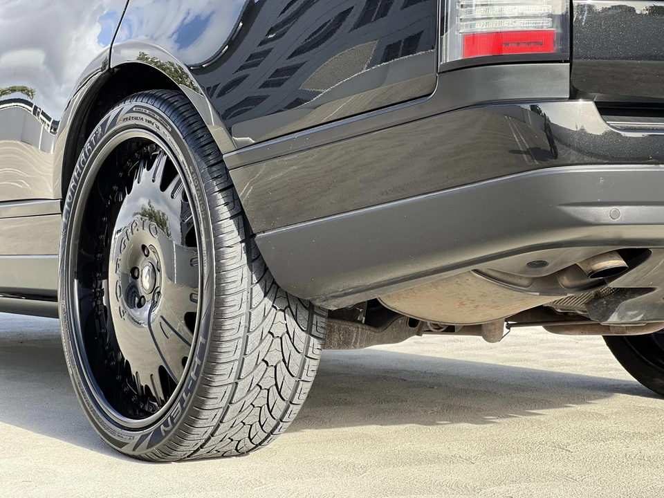 2014 Land Rover Range Rover L405 - Image 25 of 31