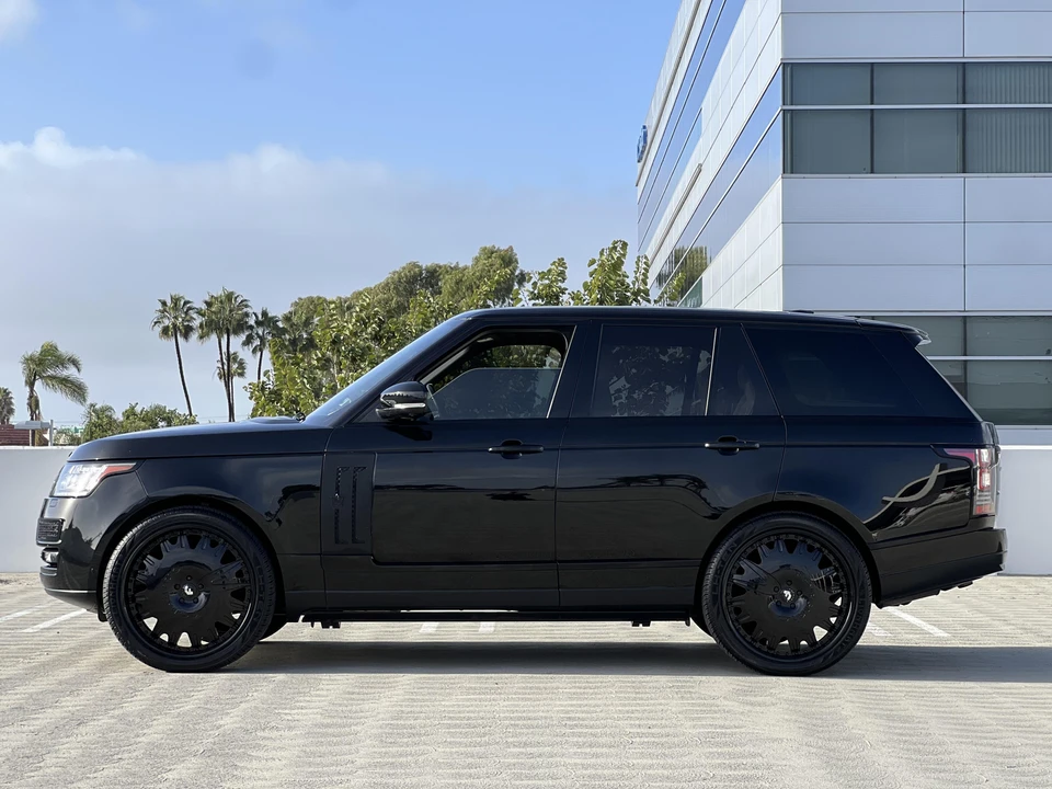2014 Land Rover Range Rover L405 - Image 10 of 31