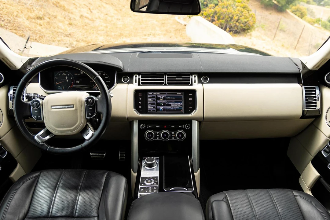 2014 Land Rover Range Rover L405 - Image 24 of 31
